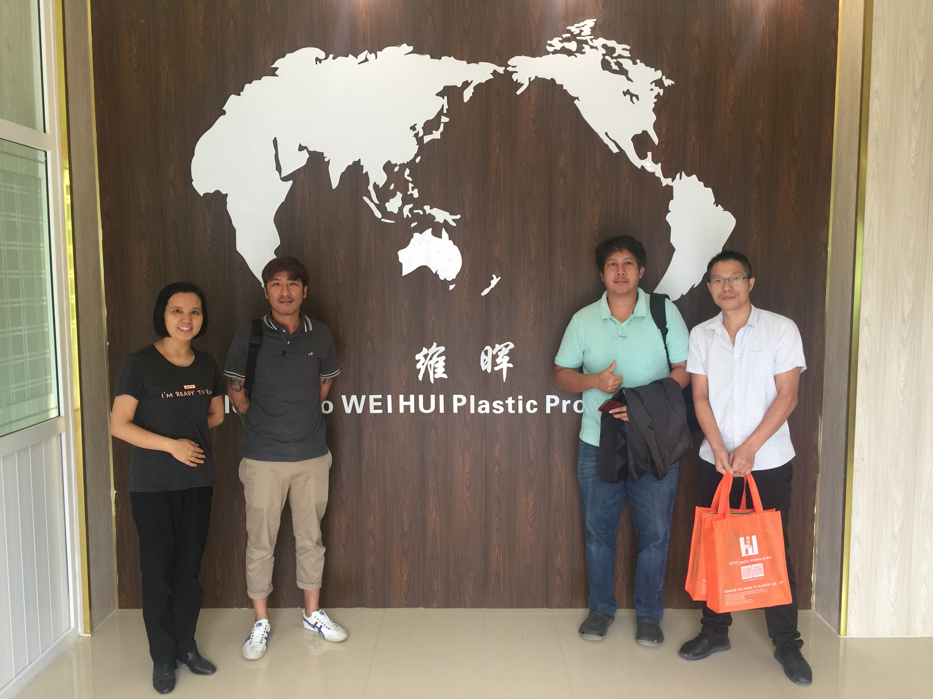 與泰國客人的會(huì)面 Meetings with Thailand‘s friends